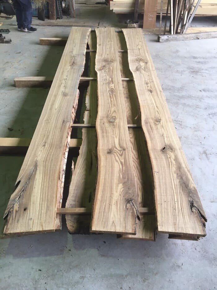 無垢材　栗（クリ）