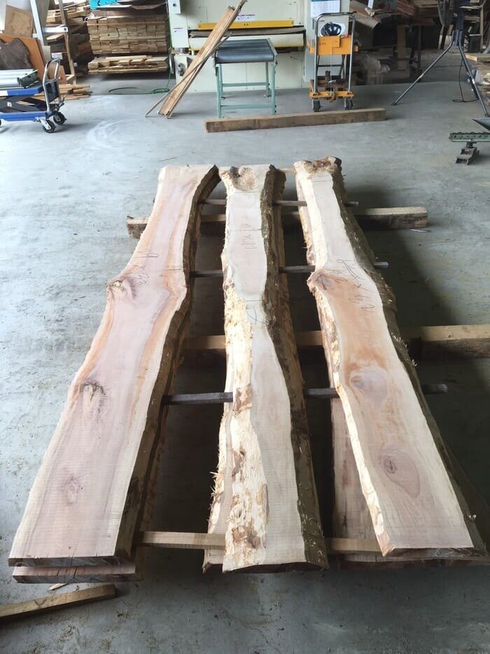 無垢材　水目（ミズメ）