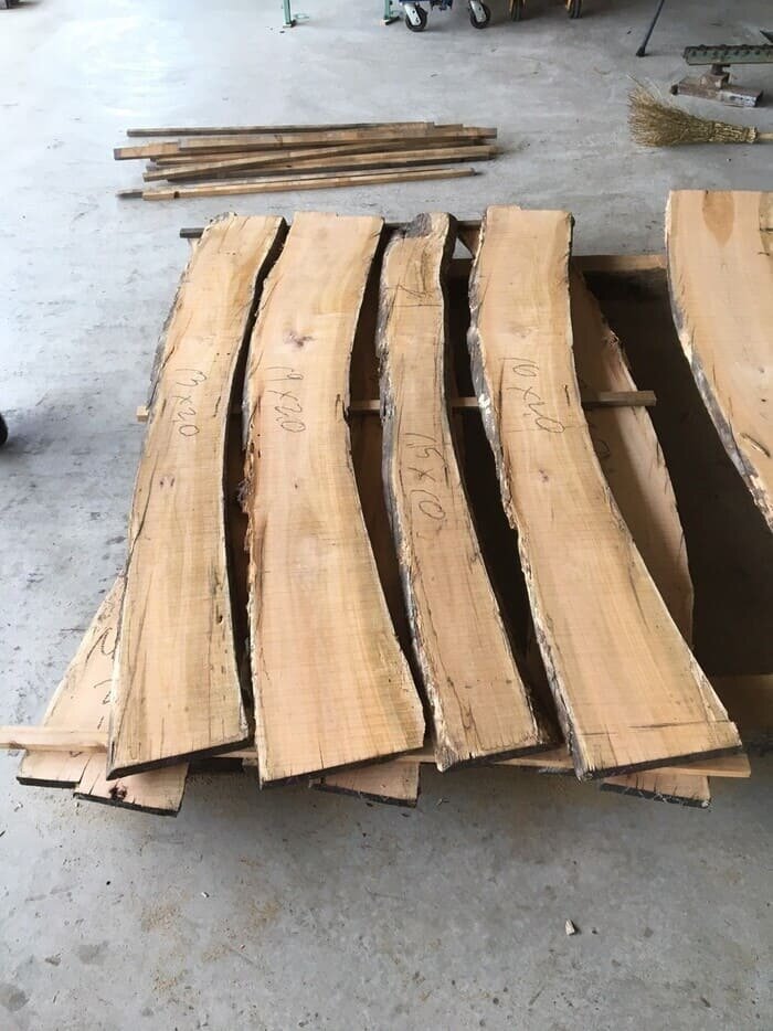 無垢材　山桜（ヤマザクラ）