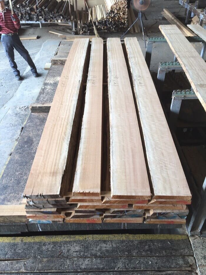 ペンシルシダー　無垢材