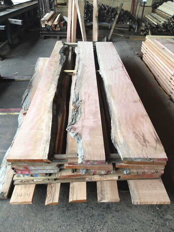 ペンシルシダー　無垢材