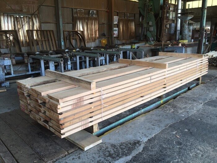 ペンシルシダー　無垢材