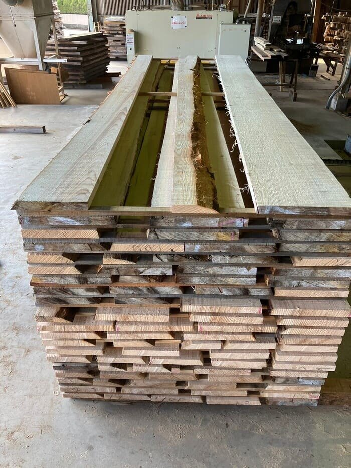 無垢材　バルサム