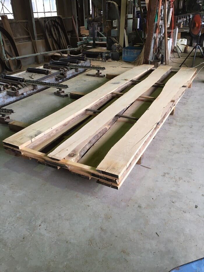 栗（クリ）　無垢材