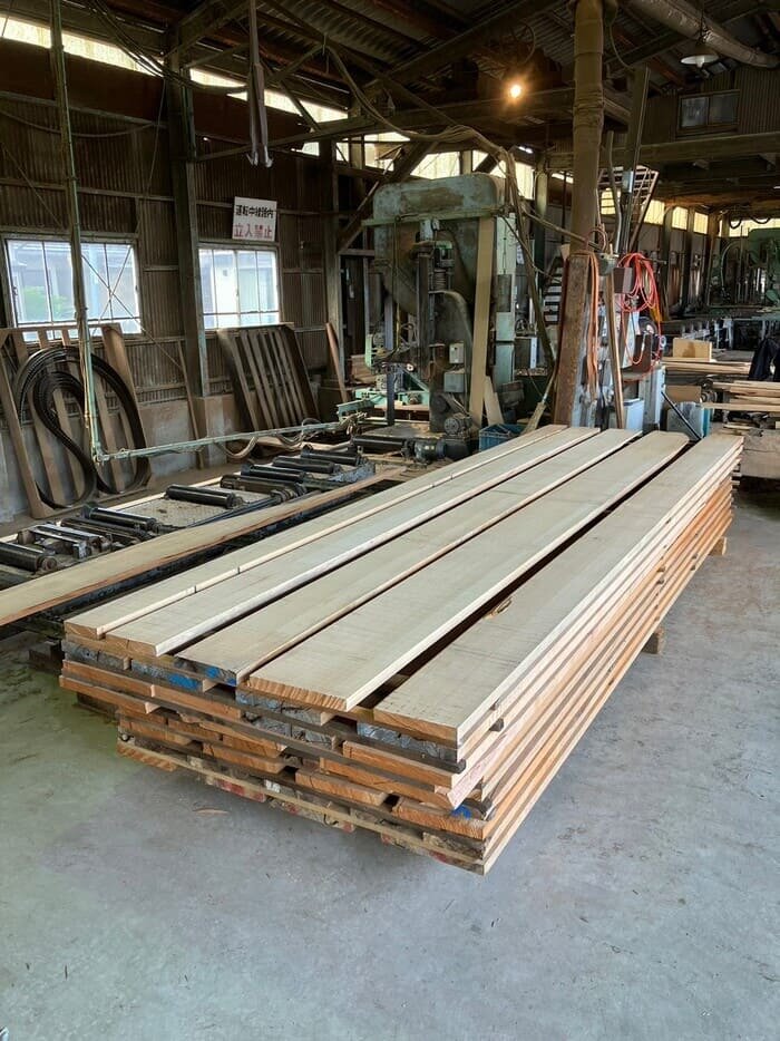 ペンシルシダー　無垢材