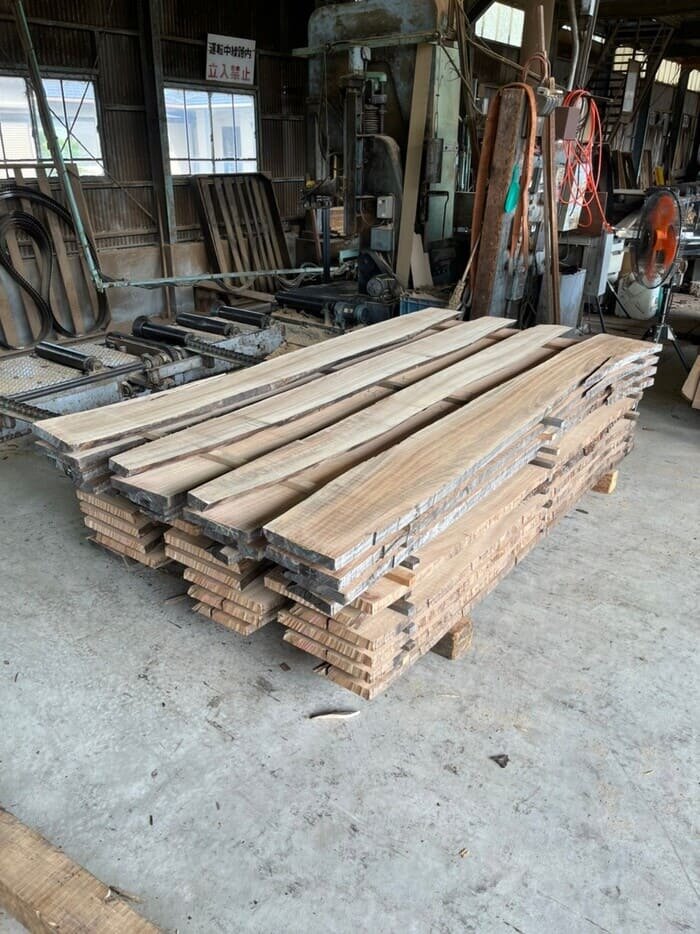 楠（クス）　無垢材