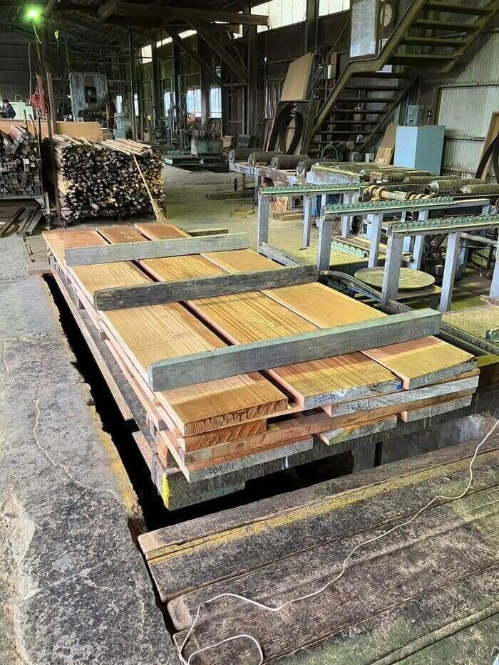 アフリカンマホガニー　無垢材