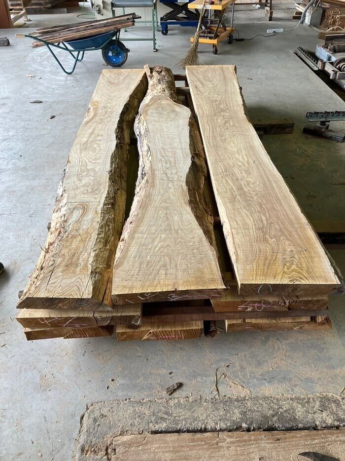 栗（クリ）　無垢材