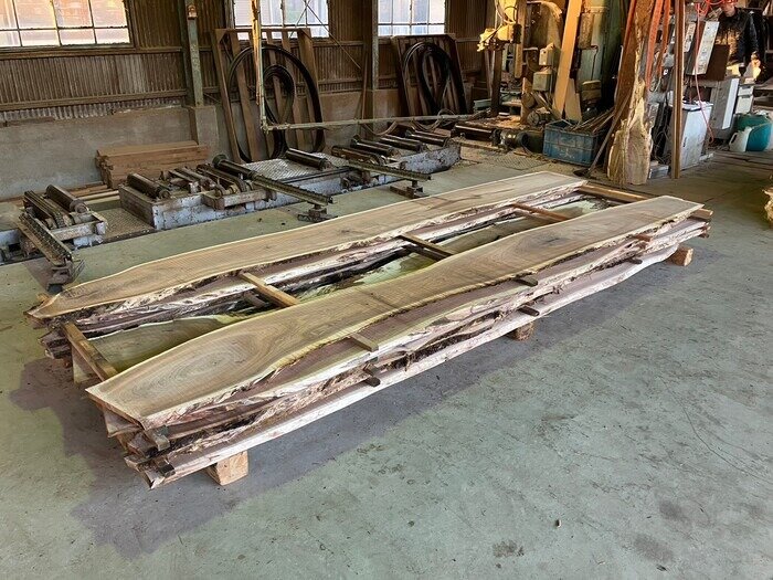 胡桃（クルミ）　無垢材