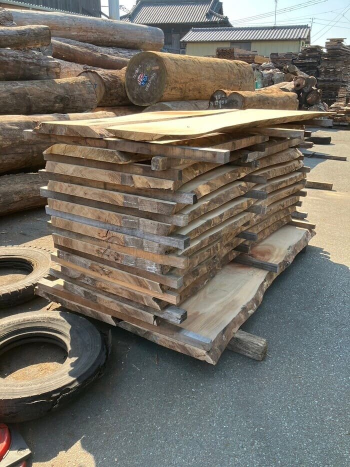 楠（クス）　無垢材