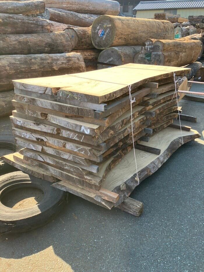 楠（クス）　無垢材