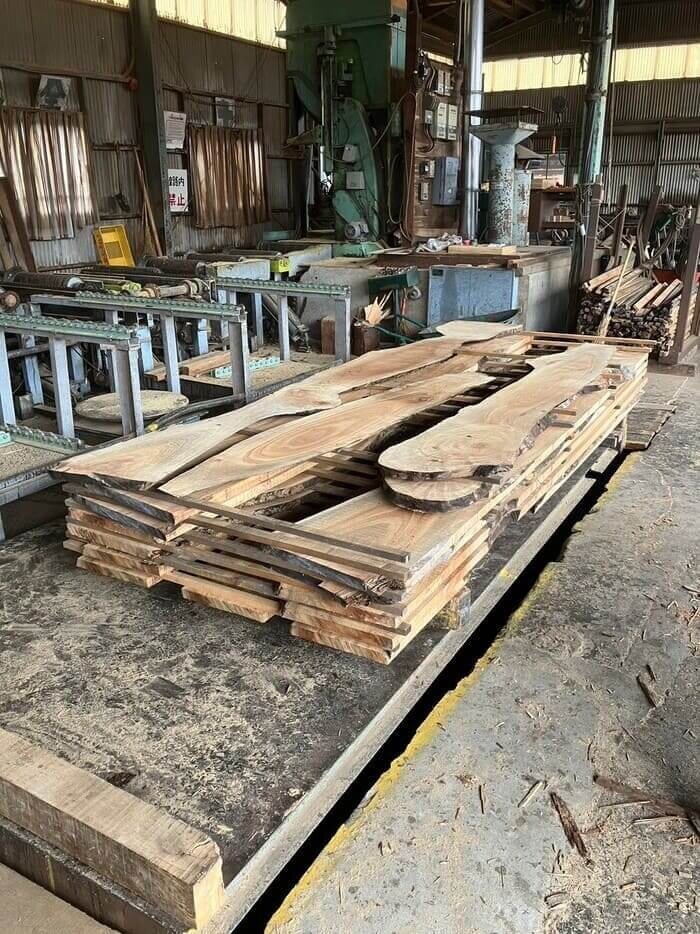 楠（クス）　無垢材