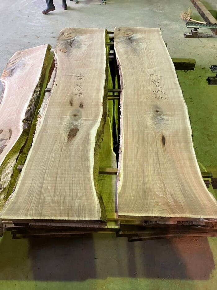 胡桃（クルミ）　無垢材