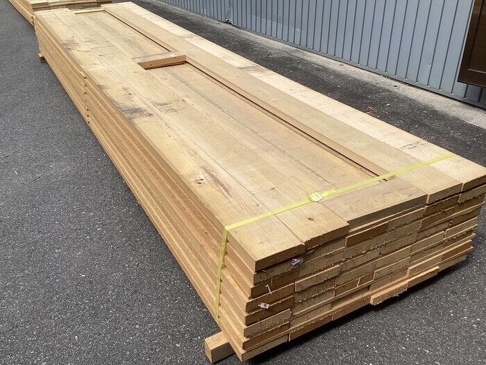 檜（ヒノキ）　無垢材