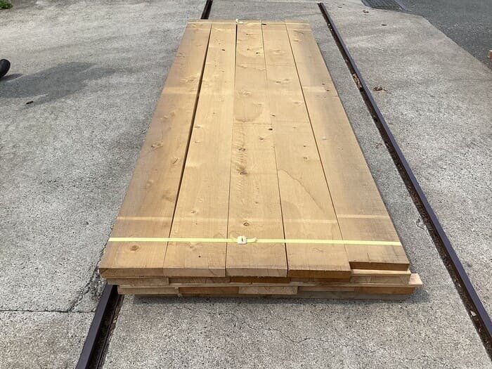 檜（ヒノキ）　無垢材