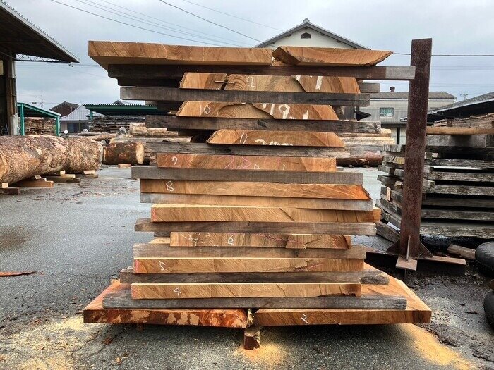 楠（クス）　無垢材