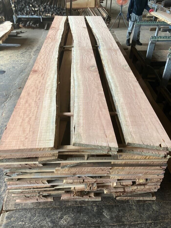 ペンシルシダー　無垢材