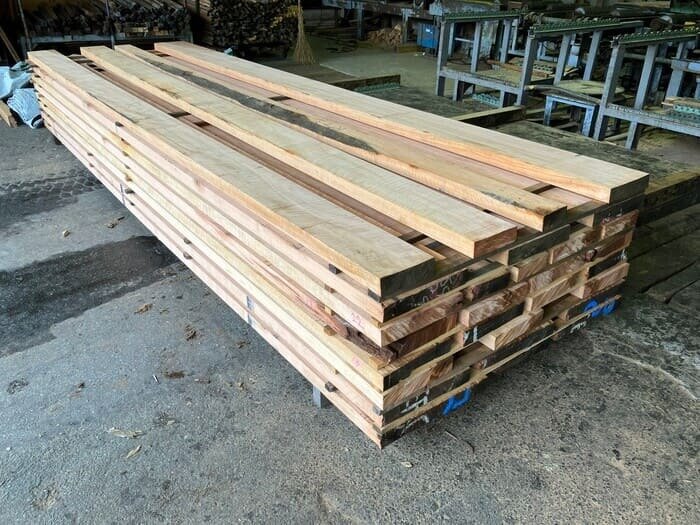 ペンシルシダー　無垢材