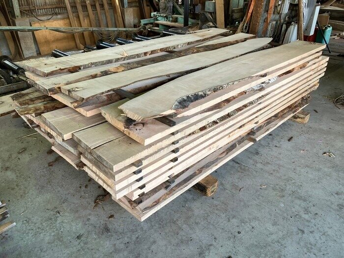 水目（ミズメ）　無垢材