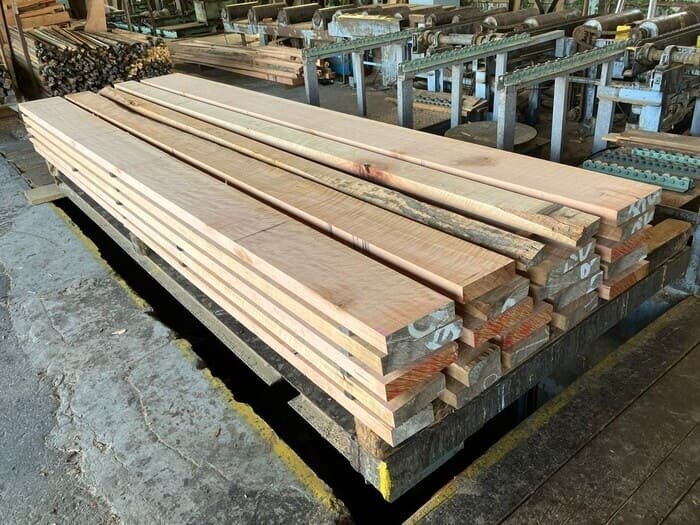 ペンシルシダー　無垢材