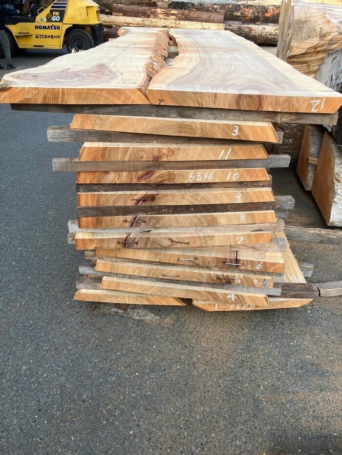 楠（クス）　無垢材