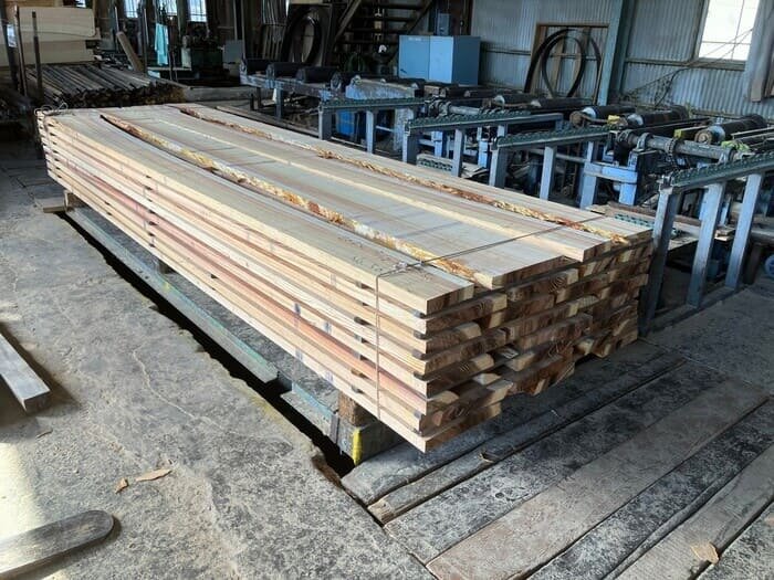 杉（スギ）　無垢材