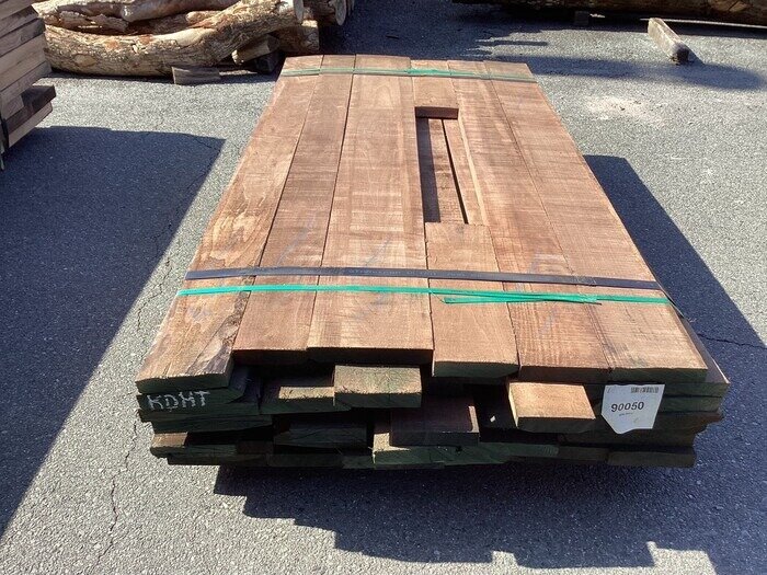 ウォールナット　無垢材