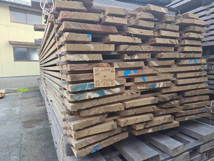 レッドセラヤ　無垢材