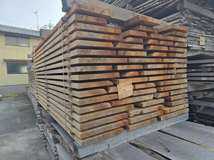 レッドセラヤ　無垢材