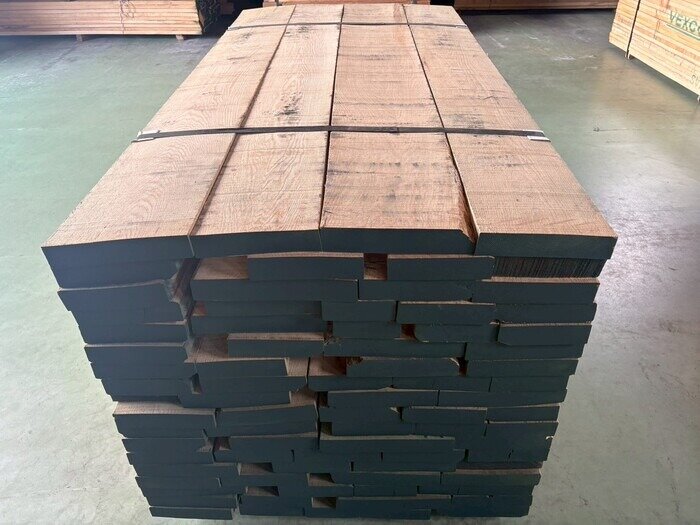 レッドオーク　無垢材