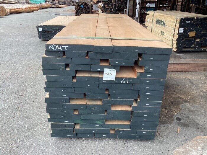 チェリー　無垢材