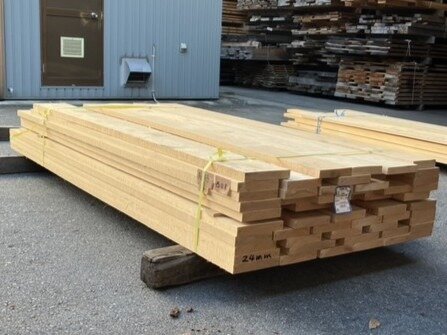 檜（ヒノキ）　無垢材