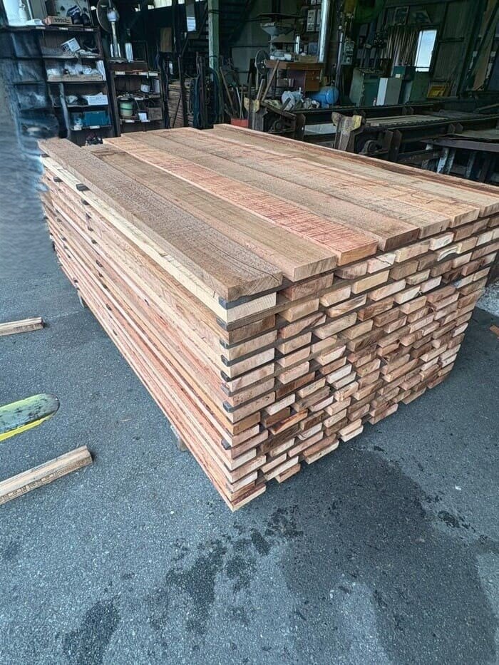 米杉（ベイスギ）　無垢材