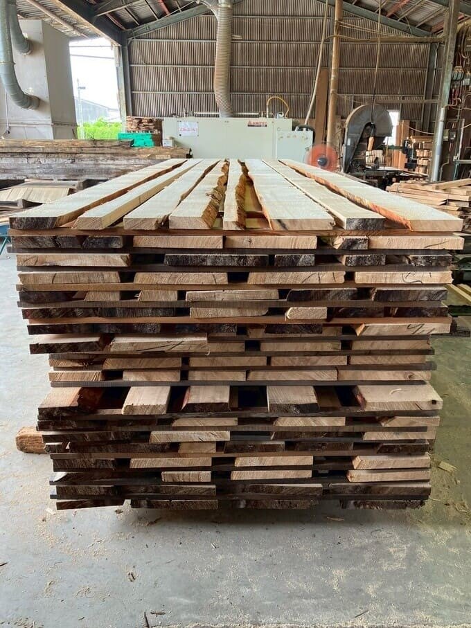 バルサム　無垢材