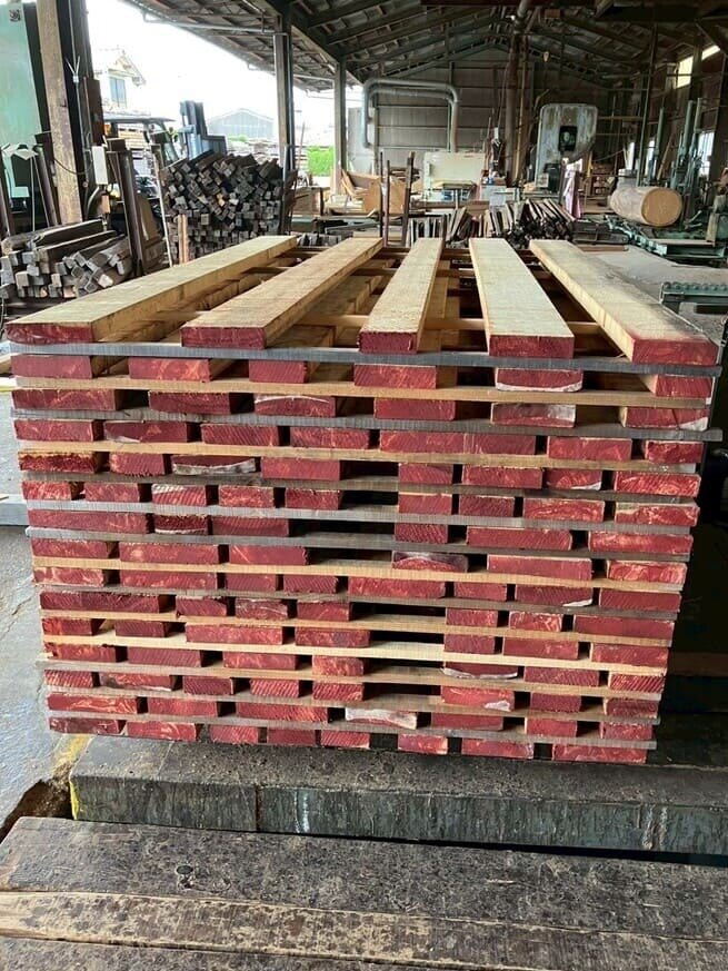 米檜葉（ベイヒバ）　無垢材