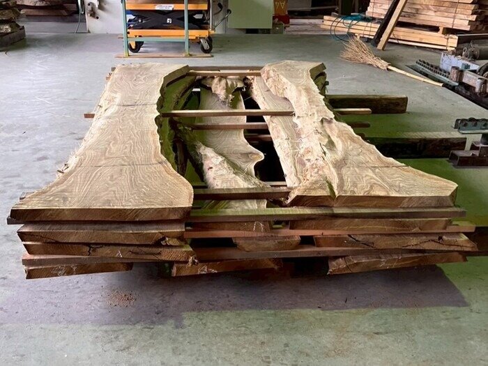 栗（クリ）　無垢材