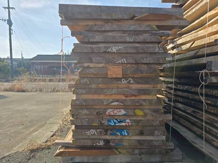 アサメラ　無垢材