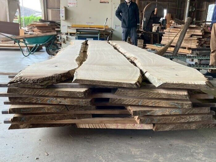 桐（キリ）　無垢材