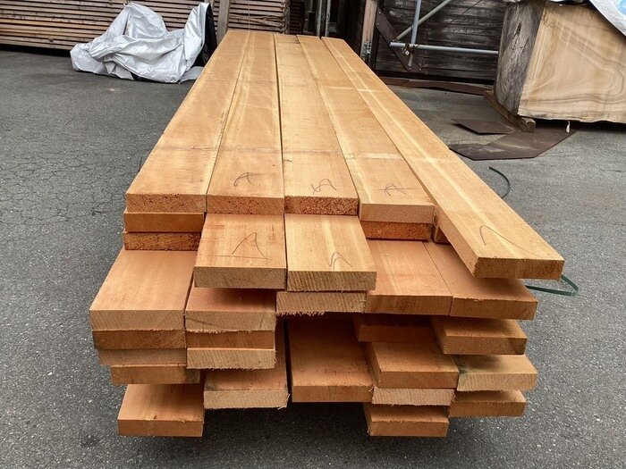 ベイマツ　無垢材