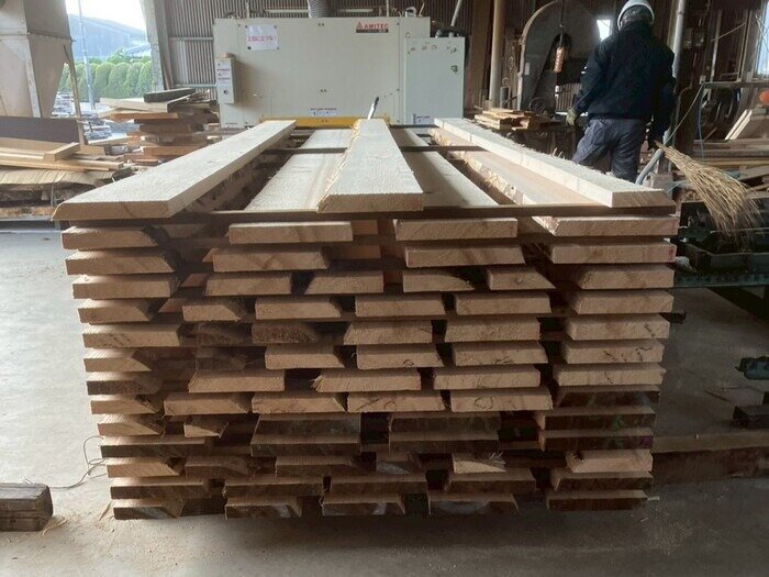 バルサム　無垢材