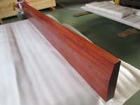 ブビンガ　一枚板