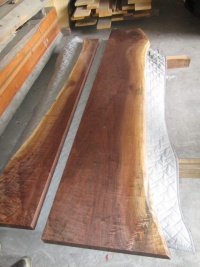 ウォールナット　一枚板