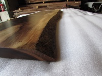 モンキーポッド　一枚板