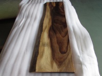 モンキーポッド　一枚板