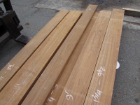 チーク　無垢材