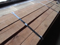 チェリー　無垢材