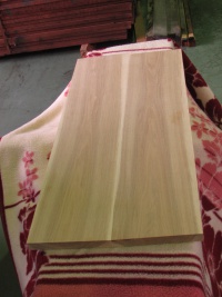 楢（ナラ）　一枚板