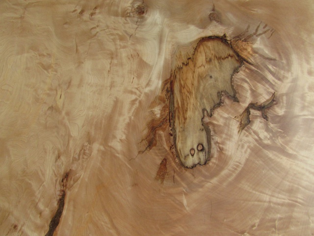 栃（トチ）　一枚板