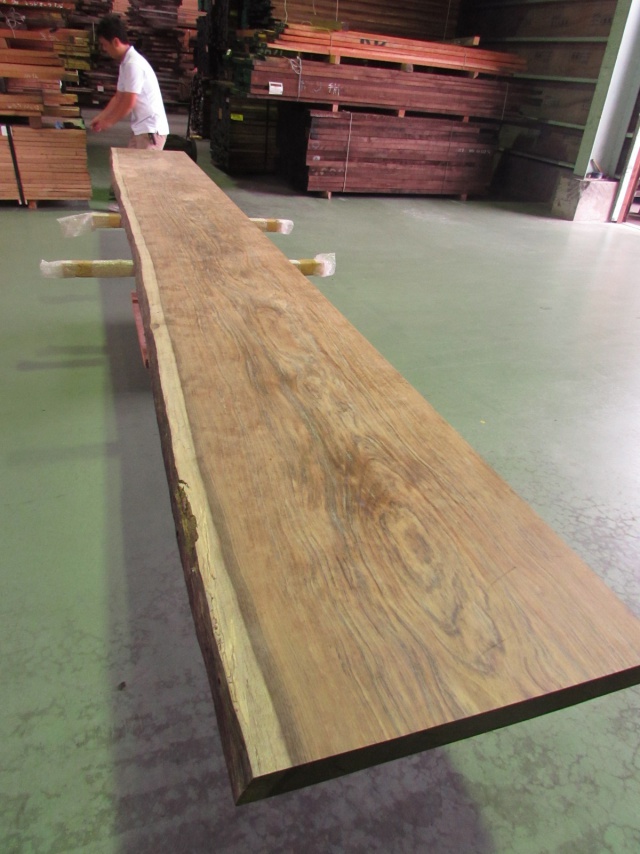 オバンコール　一枚板