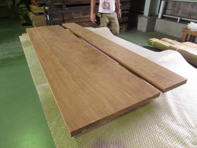 ブビンガ　無垢材